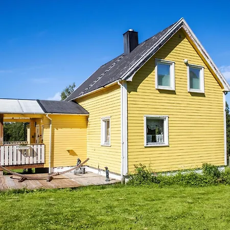 With Spectacular Views Ferienhaus Storjord I Tysfjord